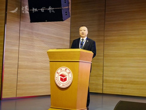 葉桂平主任受邀參加第十一屆國際媽祖文化學術研討會並獲《濠江日報》報導